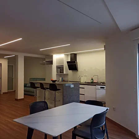 Apartment La Colmena